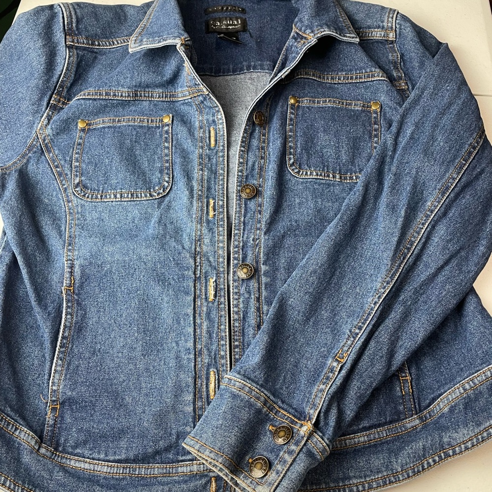Ca.Sual Jean Jacket Blue Women’s Size L normal wear